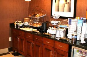 Hotel Hampton & 3*